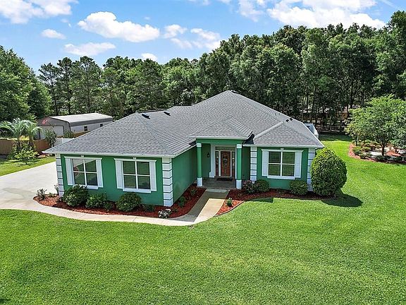 2nd image of 1524 Oak Glen Ct
