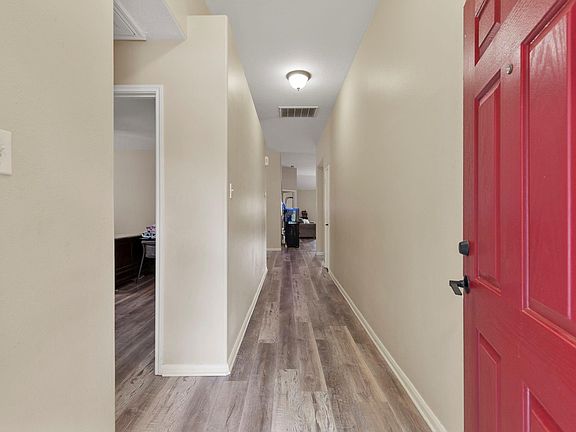 4th image of 29106 Foxingham Cir