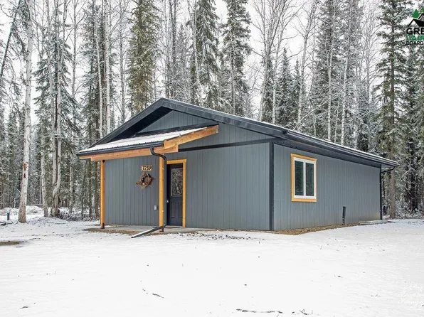 3759 Arctic Lights Ave, North Pole, AK 99705