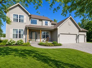 445 Kelly Ave, Yorkville, IL 60560