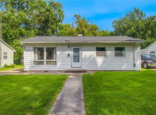 1314 S 4th St, Mattoon, IL 61938