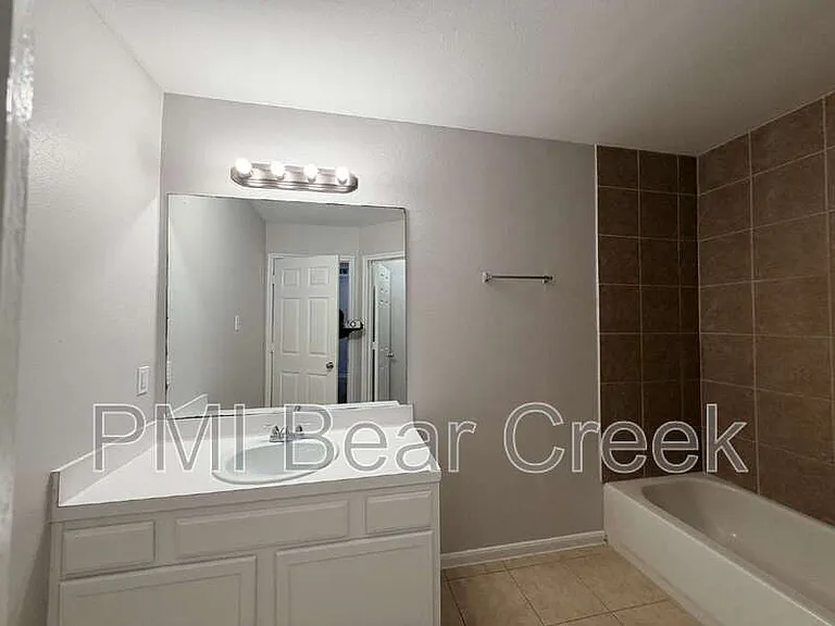 6407 Waldron Dr #A — Photo 19