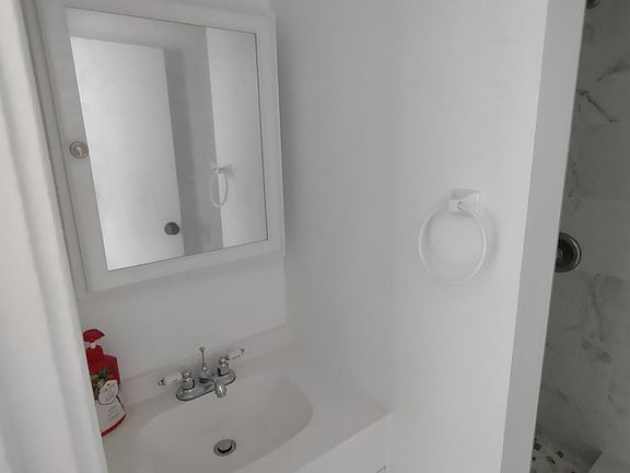 3rd image of 67 19th St #67A