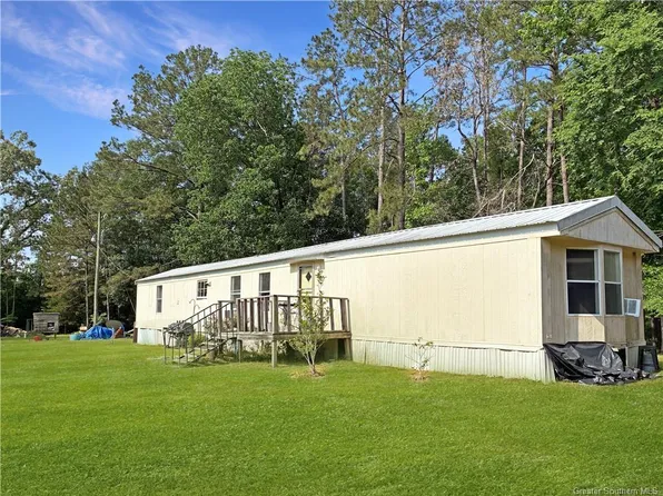 151 Clements Rd, Leesville, LA 71446