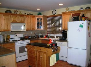 1106 Stone Harbor Blvd, Stone Harbor, NJ 08247