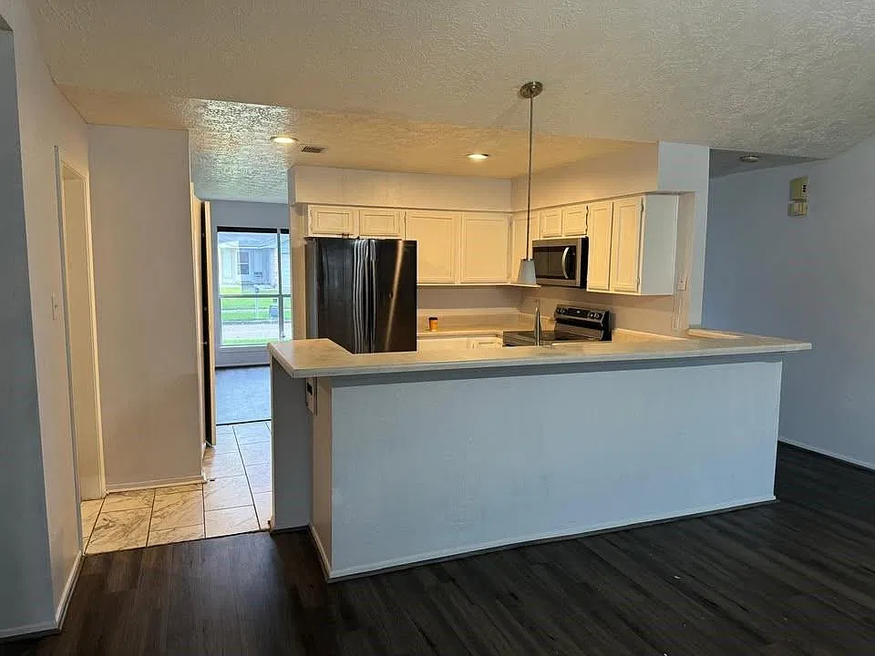 16818 Nina Dr