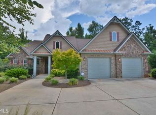 152 Mariahs Walk, Hampton, GA 30228