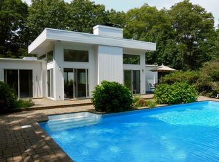 35 Jonathan Dr, East Hampton, NY 11937