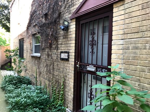 2nd image of 2125 N Humboldt Blvd #2125B