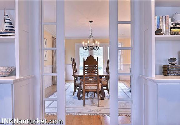 Pocket Doors to Dining Room