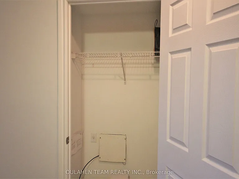 80 Harrison Garden Blvd #219 — Photo 8