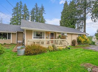 903 Nevada Dr, Longview, WA 98632