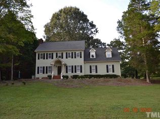 11921 Pembridge Ln, Raleigh, NC 27613