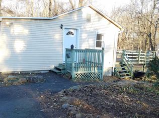 416 Emerson Ln, Berkeley Heights, NJ 07922