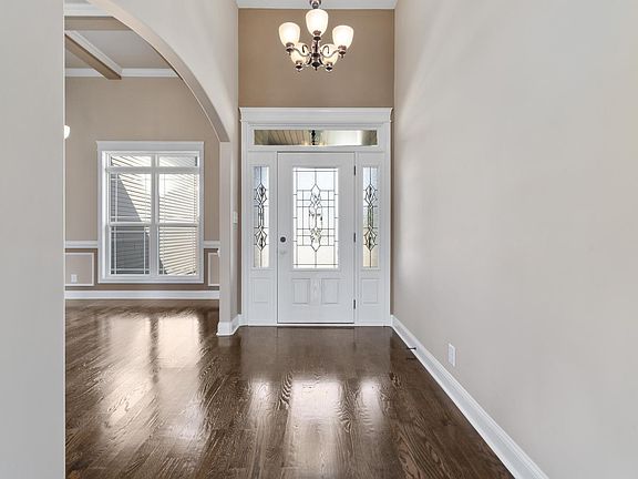 4th image of 17 Woodford Lot 17
