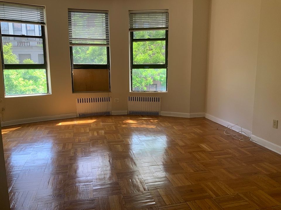 1st image of 137 W 119th St APT 2F