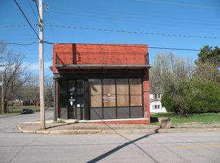 523 2nd St E, Scott City, MO 63780