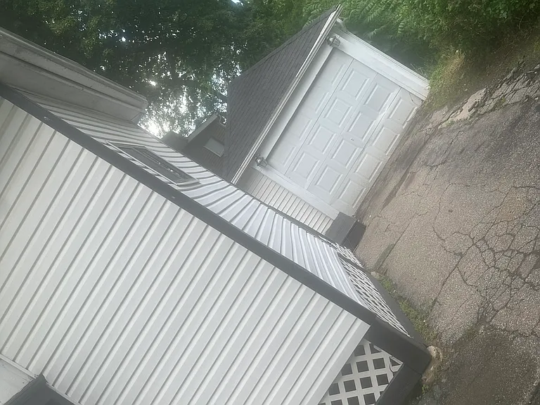 615 W Morrell St — Photo 18