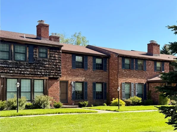 113 Cimarand Dr, Williamsville, NY 14221