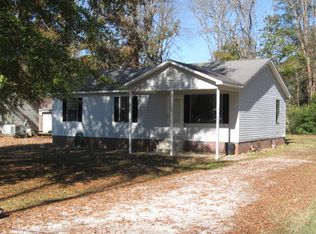 1911 Briar Cliff Dr, Corinth, MS 38834