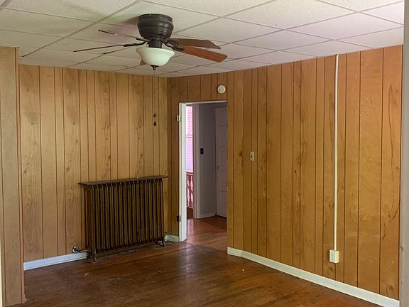5th image of 421 N Frederick St #2