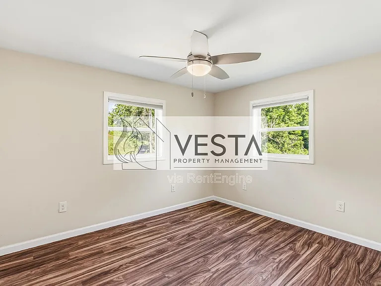 146 Underwood Rd — Photo 18