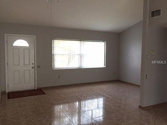 4th image of 5430 102nd Ave