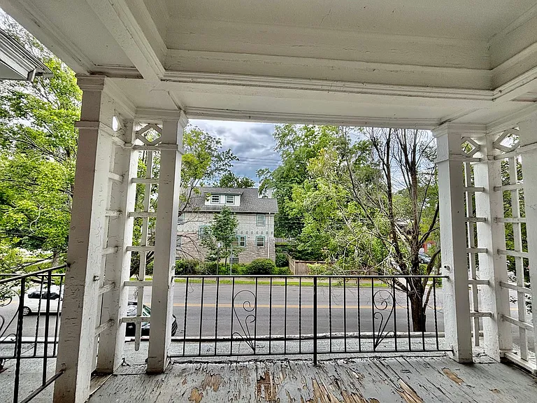 Afton Apartments — Photo 13