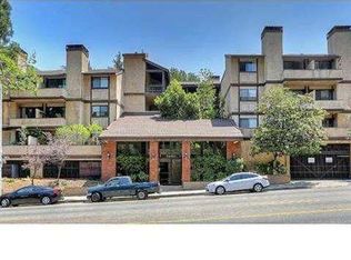 3480 Barham Blvd APT 104, Los Angeles, CA 90068