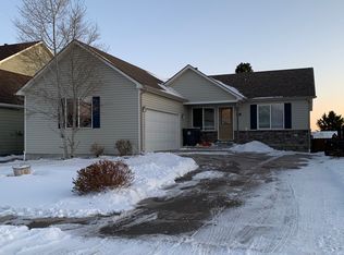 5013 Opal Dr, Cheyenne, WY 82009