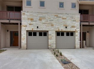 105 Conservation Dr, Austin, TX 78717