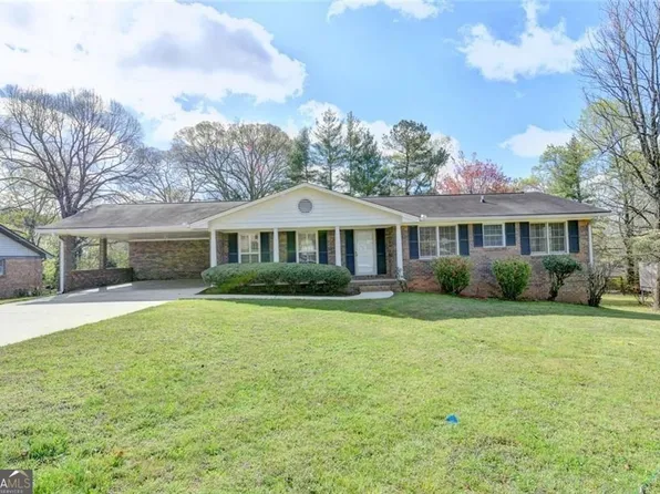 4461 S Roberts Dr, Buford, GA 30518