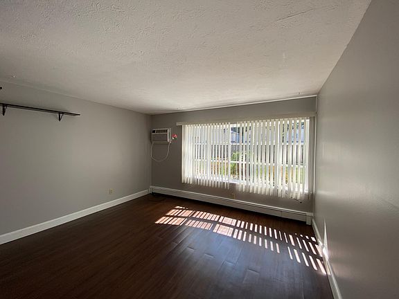 4th image of 31505 N Marginal Dr #35C