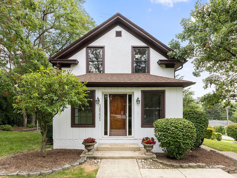 1st image of 3S221 Park Blvd