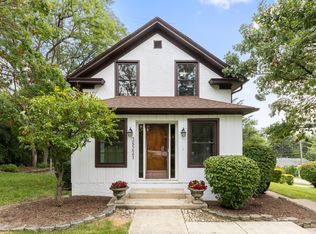 3S221 Park Blvd, Glen Ellyn, IL