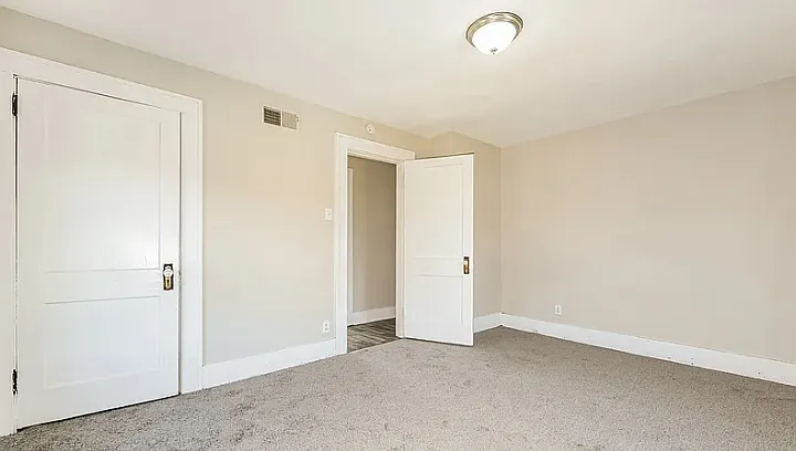 Beckman Dr — Photo 5