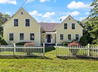 47 Cow Hill Rd, Clinton, CT 06413