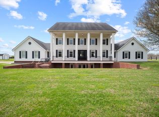 3600 Briar Hill Rd, Lexington, KY 40516
