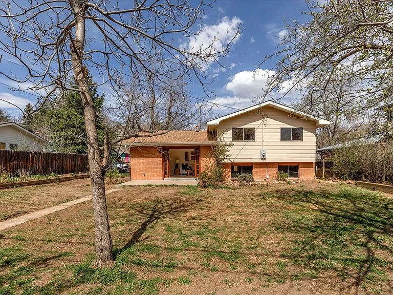 650 Hartford Dr — Photo 30