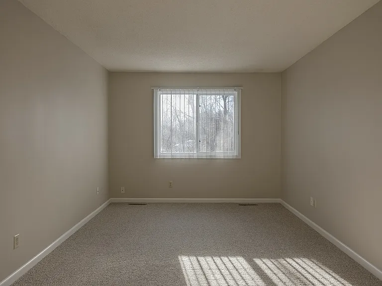 Court Place Townhomes — Photo 15