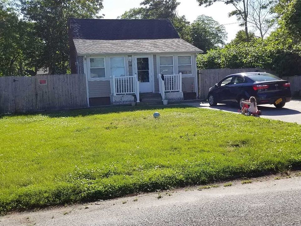 1st image of 148 Bayview Dr