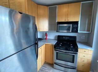 5850 N Sheridan Rd #1206, Chicago, IL 60660