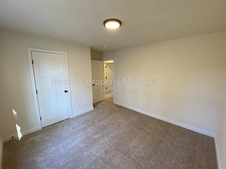 170 Forest Grove Rd — Photo 14