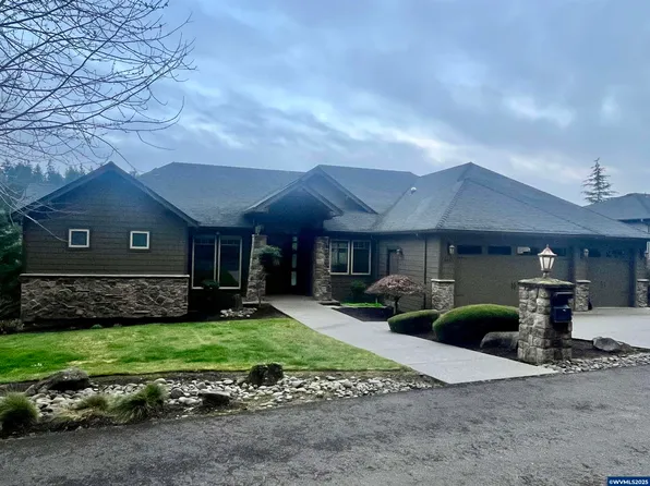 3445 Torrey Pines Dr S, Salem, OR 97302