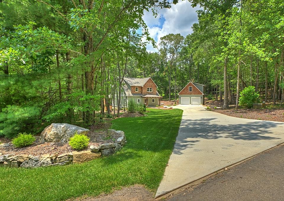 1st image of 646 High Country Cir