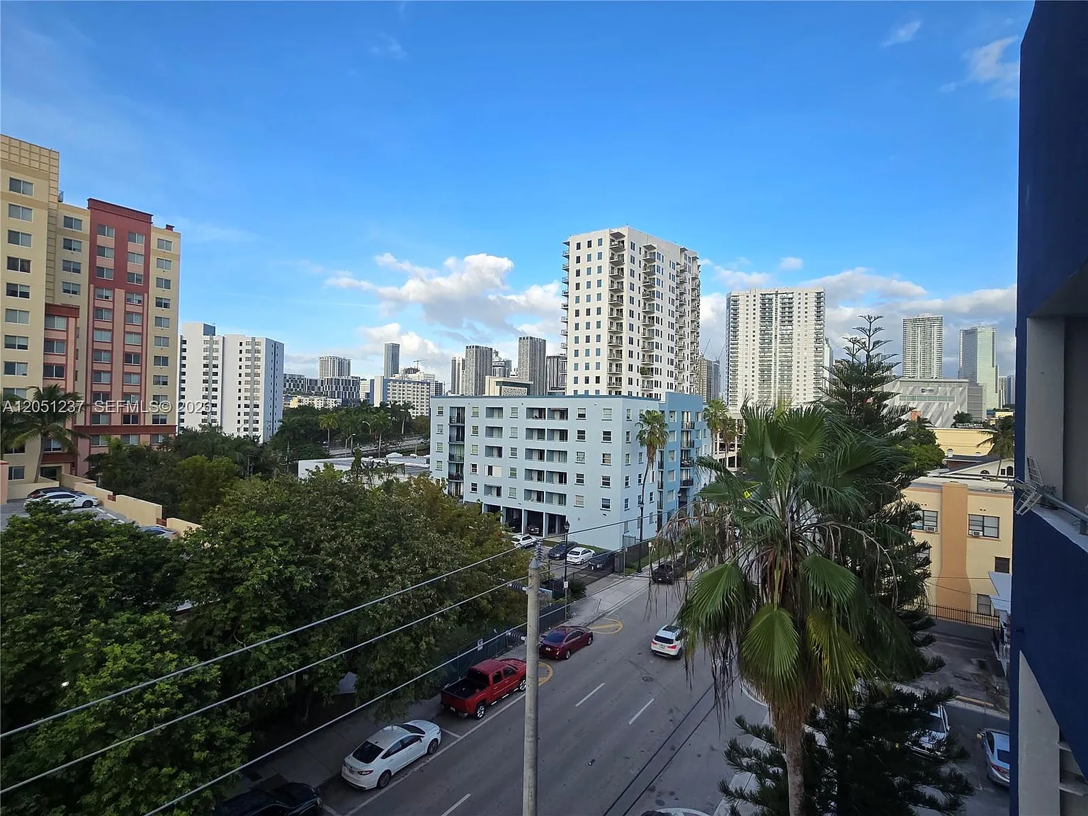 Rioplaza Condominium South — Photo 3