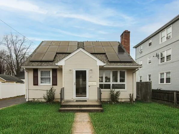 25 Kenyon Place, East Hartford, CT 06108