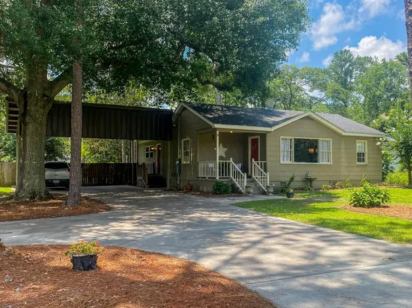 2006 Wilson Ave, Tifton, GA 31794