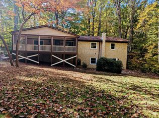 106 Brookridge Dr, Cary, NC 27518