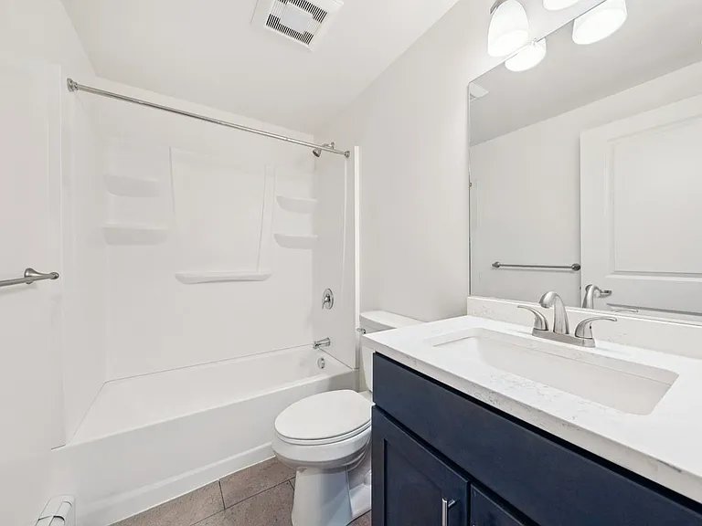 1349 Millersport Hwy #1 — Photo 4